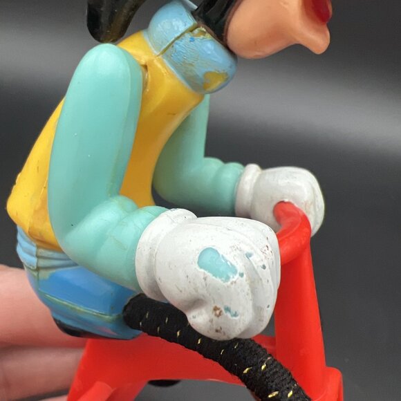 Vintage 1977 Walt Disney Productions Goofy on Tricycle that Pedals Toy Figure 5" - Picture 12 of 16